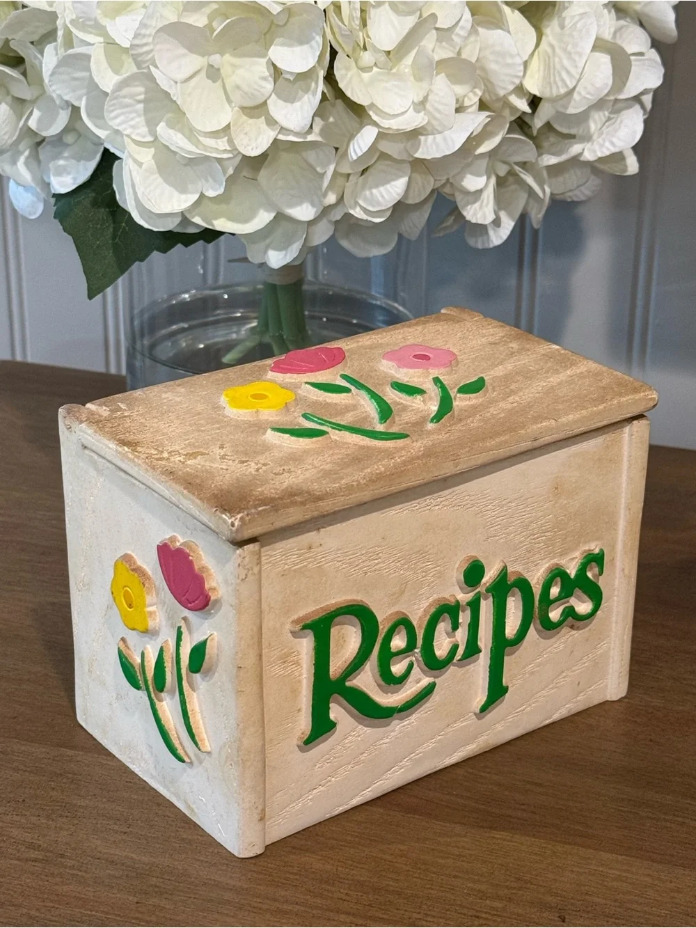 MCM VTG Hand Carved Wooden Painted Recipe Box 1985